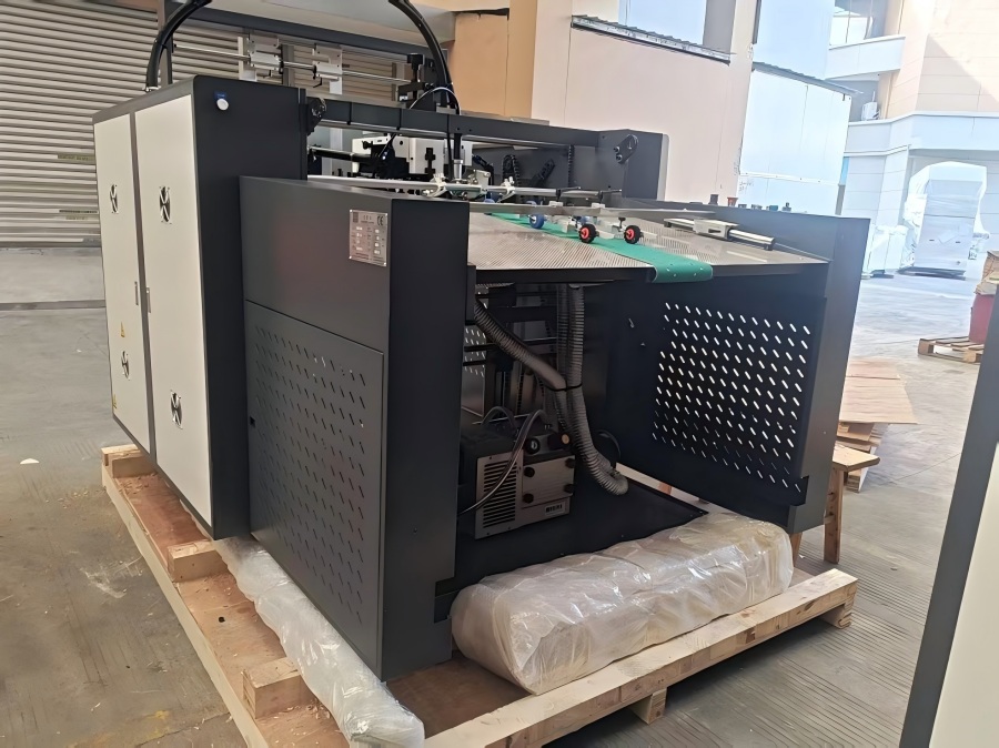 নতুন স্টার YFMD-1050 স্বয়ংক্রিয় হাই স্পিড লেমিনেটিং মেশিন ব্রাজিলে পাঠানো হতে চলেছে!