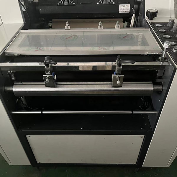 Small Semi-Auto Laminating Machine