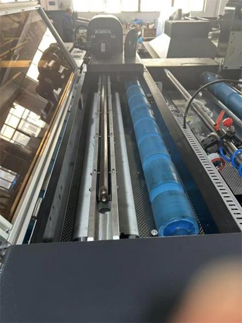 FHS-1050/1300 Cold and Hot Laminating Machine